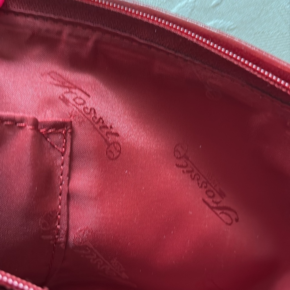 Vintage Fossil deep Red Leather satchel Handbag purse zippered / inside pockets - Picture 16 of 16